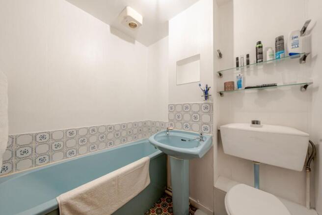 2 bed Terraced for sale Image 11