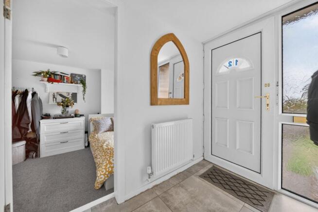 4 bed Link Detached House for sale Image 10