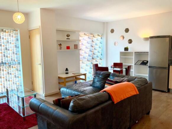 Living Room / Diner