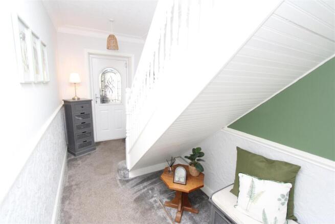 3 bed Semi-Detached for sale Image 5