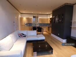 16, West Cliff, Preston PR1 8HU