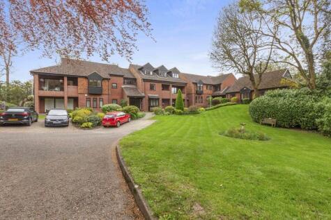 Snells Wood Court, Little Chalfont