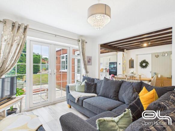 4-bed detached on Abbey Drive, Little Haywood, £400,000