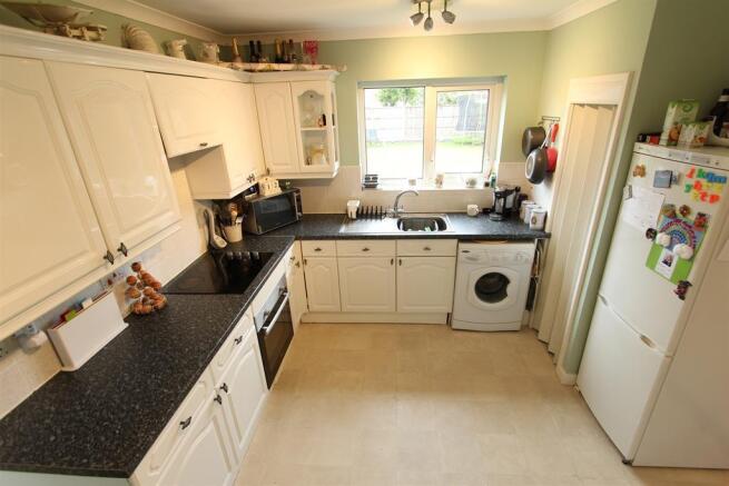 Kitchen (1)