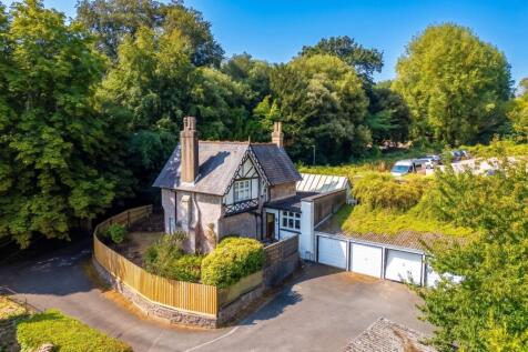 The Lodge, Watcombe Beach Road, Torquay