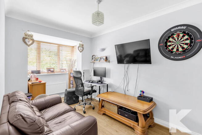 4 bed Detached for sale Image 12