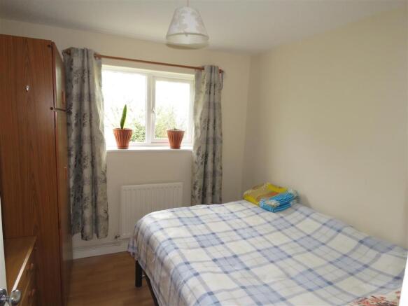 Bedroom.JPG