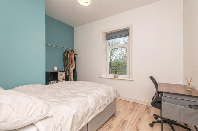 2 bed Terraced for sale Image 9
