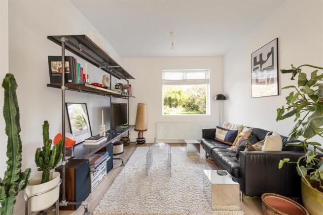 Silverdale Road, E4