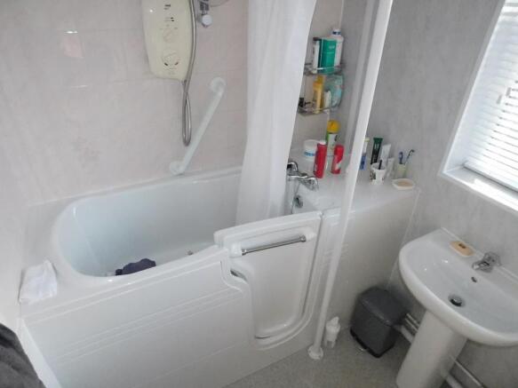 Photo 7