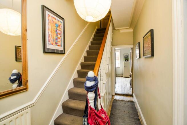 4 bed Terraced for sale Image 8