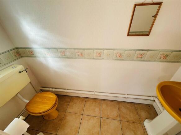 Ground Floor Cloakroom