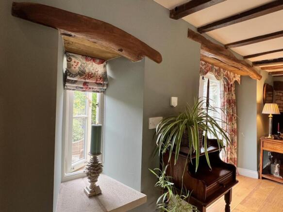 5 bed Terraced for sale Image 7