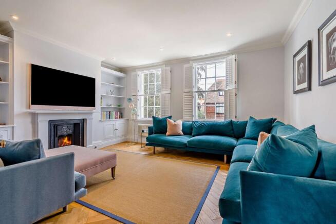 Sitting Room/Bedroom