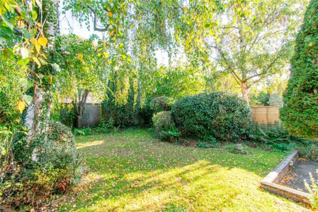 Lawrence Close, Devizes, Wiltshire, SN10 photo 3