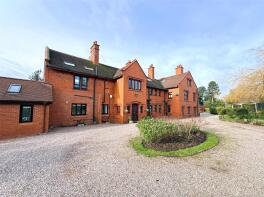 Flat 4, 31 Gayton Grange, Baskervyle Road, Wirral CH60 8NJ