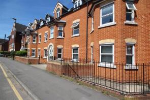 5, Chantry Place, Sydenham Road, Guildford GU1 3SF