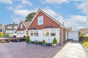 39, Court Gardens, Rogerstone, Newport NP10 9FU