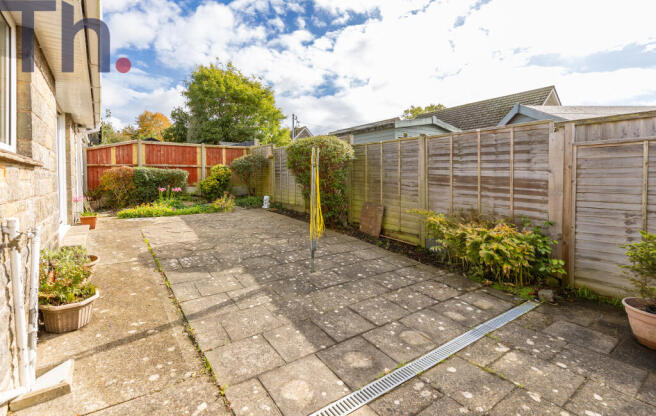 Maintenance Free Rear Garden
