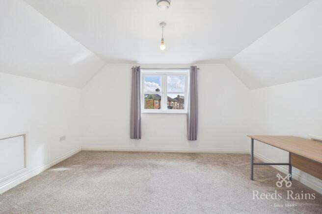 3 bed Detached for sale Image 11