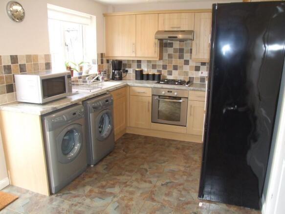 Kitchen/dining