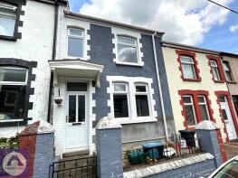 34, Neuadd Street, Abertillery NP13 1NP