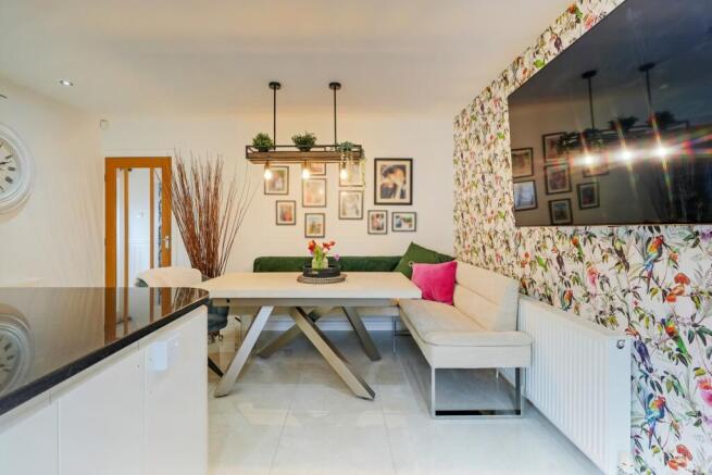 3 bed Detached for sale Image 8