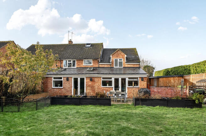 1397381-18-696777...