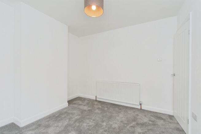 3 bed Semi-Detached for sale Image 7