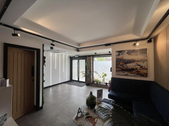 Photo 31052024 15 39 23.jpg