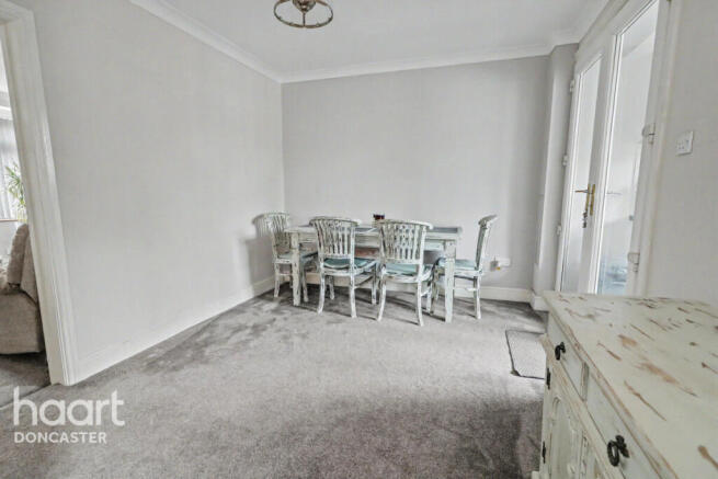2 bed Semi-Detached for sale Image 7