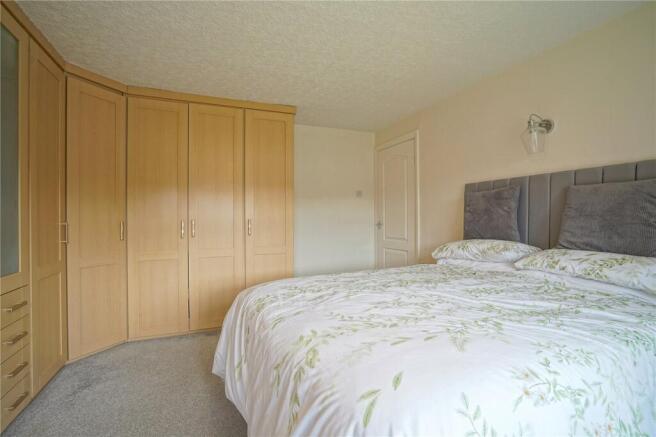3 bed Semi-Detached for sale Image 11