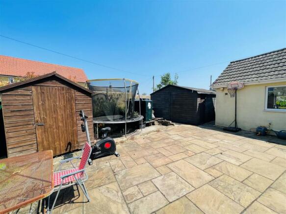 1newpatio.jpg