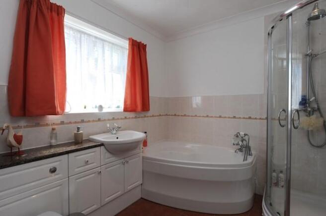 8Bath2.jpg