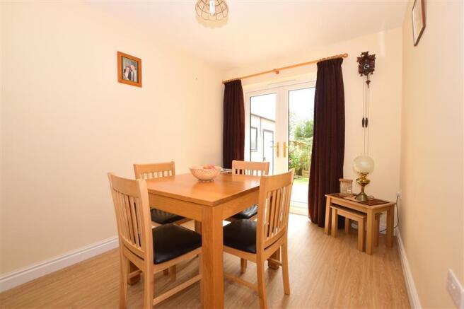Dining Room/ Bedroom 3