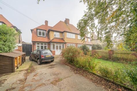 Bertram Drive North, CH47