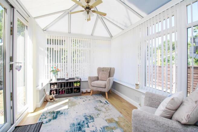 3 bed Detached for sale Image 4