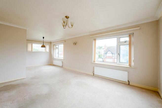 Lounge Dining Room