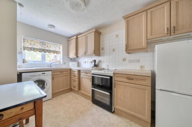 Sourton Place, Daventry, NN11 photo 4