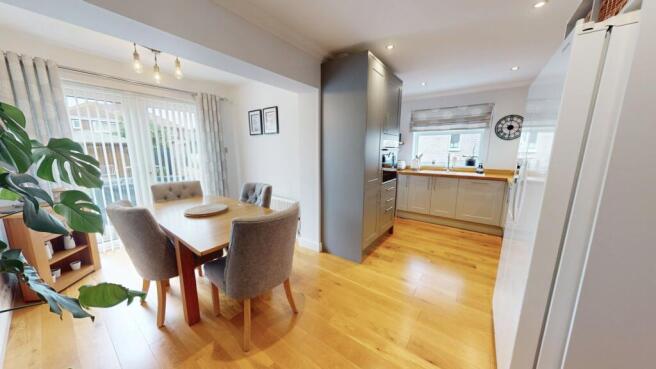 Windmill Drive, Wadworth, Doncaster, DN11 photo 5