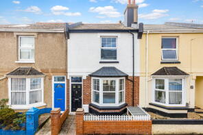30, Langs Road, Preston, Paignton TQ3 2HJ