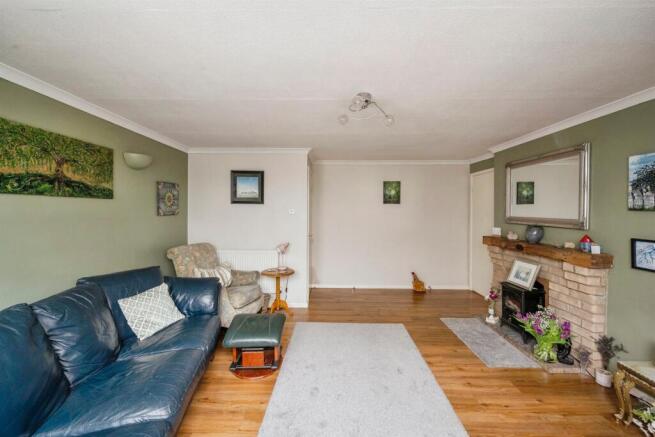 2 bed Terraced for sale Image 11