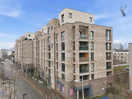St. Pauls Way, Guest House, E3