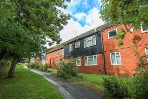 32, Hetherington Way, Uxbridge UB10 8AT