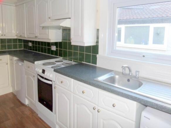 Kitchen1.jpg
