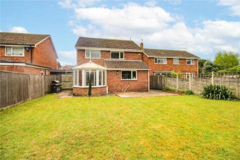 Gwyns Piece, Lambourn, Hungerford, Berkshire, RG17