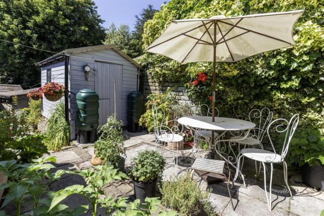 4 bed End of Terrace for sale Image 4