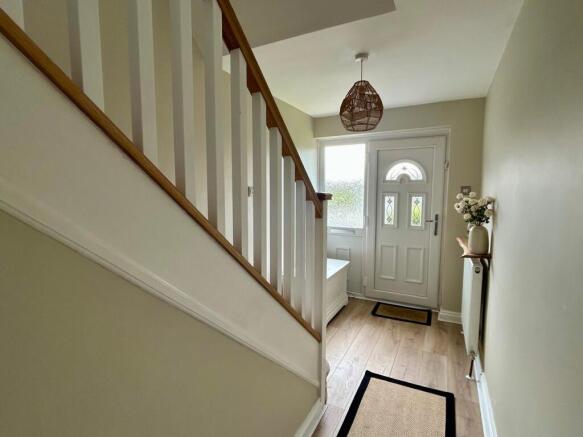 3 bed Semi-Detached for sale Image 7