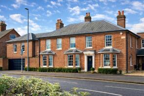 Burkes Corner, Aylesbury End, Beaconsfield HP9 1LS