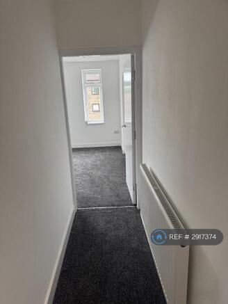 1 bed Flat to rent Image 5